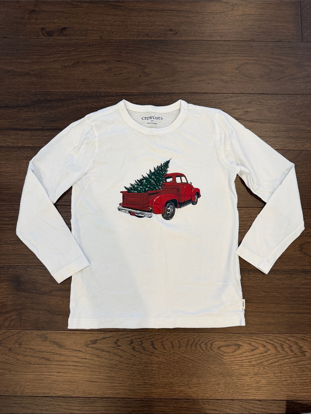 Crewcuts White Long Sleeve Tee with Red Truck and Green Tree Size 6/7 - C17-041